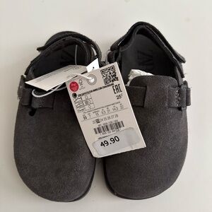 NWT Zara Baby Clogs Size 7